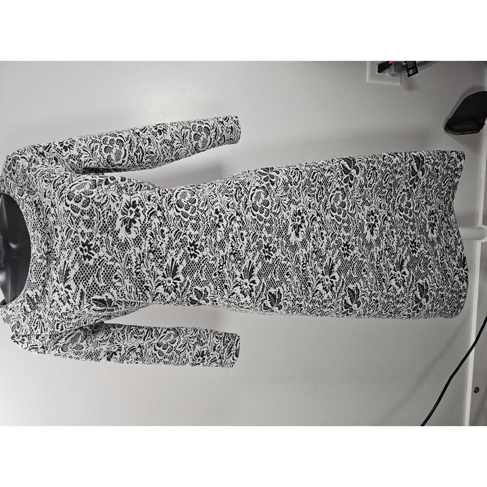 Shabby Apple Black and White Floral Patterned Midi Dress